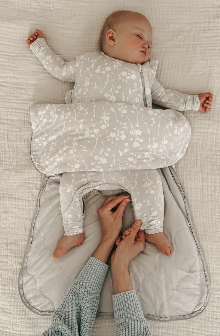GUNAMUNA Sleep Sacks for Babies Toddlers and Newborns, Easy Changing Diaper Zipper, 1.0 TOG, Magnolia, 3-9 Months