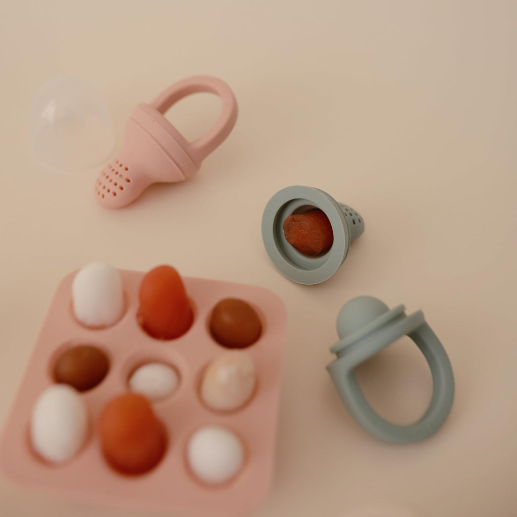 mushie Silicone Baby Fresh Fruit & Food Feeder Pacifier | 6 Months+ (Cambridge Blue)