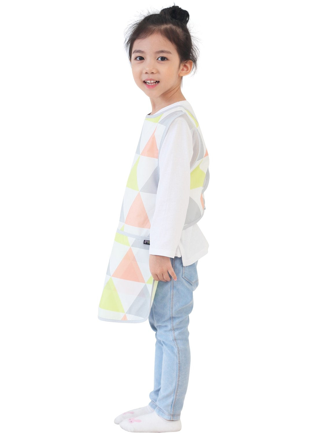 Plie Kids Painting Apron – Waterproof Art Smock for Toddlers & Preschoolers, Messy Play, Baking, Crafts, Cooking, Sensory Activities, Mealtime (Ages 1–10), Lime Triangle (19-L)