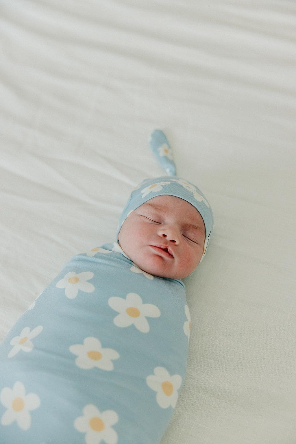 Copper Pearl Swaddle Blankets for Newborns | Soft Stretchy Receiving Blankets for Boys and Girls | Large 46 x 46 Inch Baby Blankets | Lightweight and Breathable Swaddles | Della