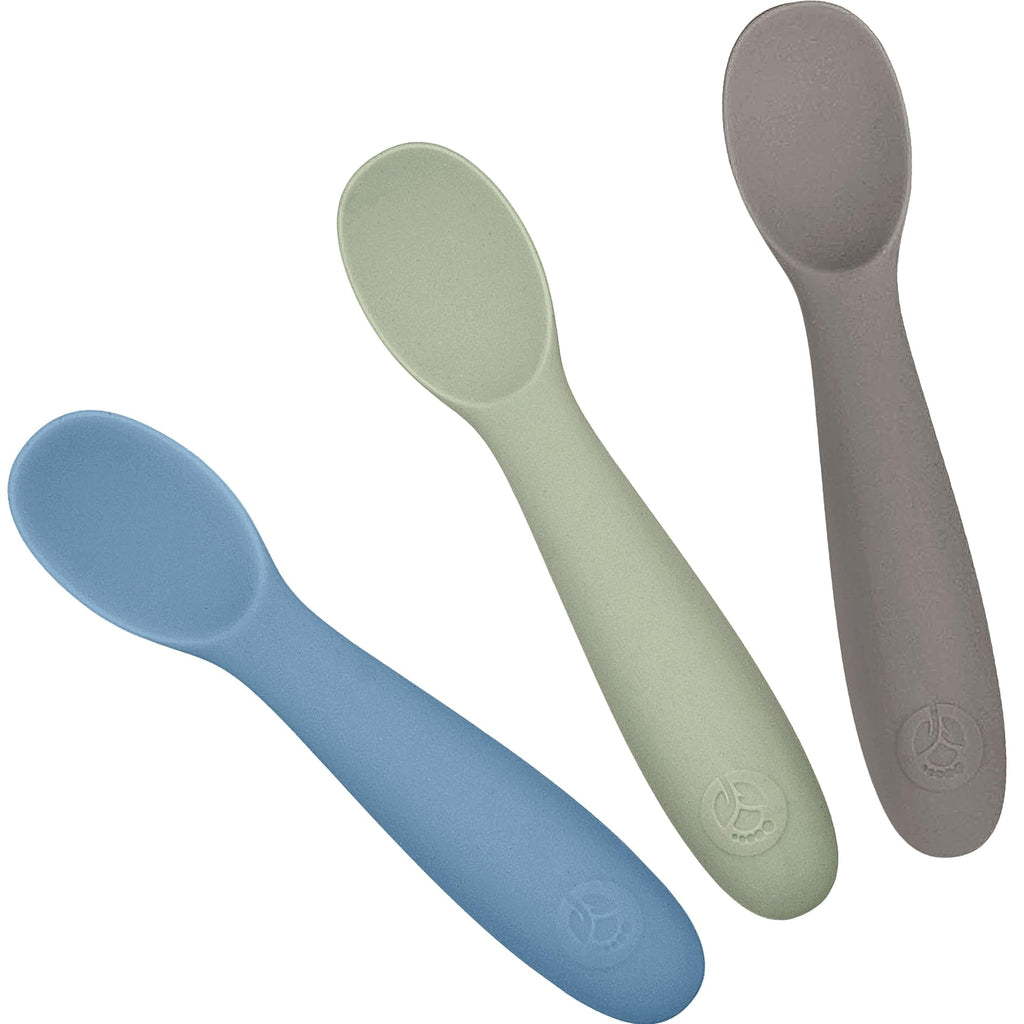 WeeSprout Baby Spoons for Self Feeding 6 Months +, Soft & Durable Silicone Utensils for Sensitive Gums & Teeth, Easy Grip Handles & Shorter Length for Little Hands, 3 Pack + Carrying Case