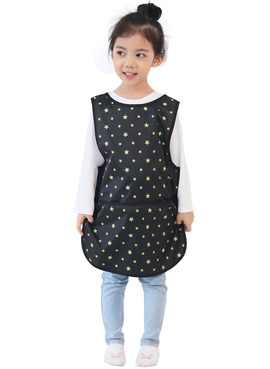 Plie Kids Painting Apron – Waterproof Art Smock for Toddlers & Preschoolers, Messy Play, Baking, Crafts, Cooking, Sensory Activities, Mealtime (Ages 1–10), Lime Star (40-L)