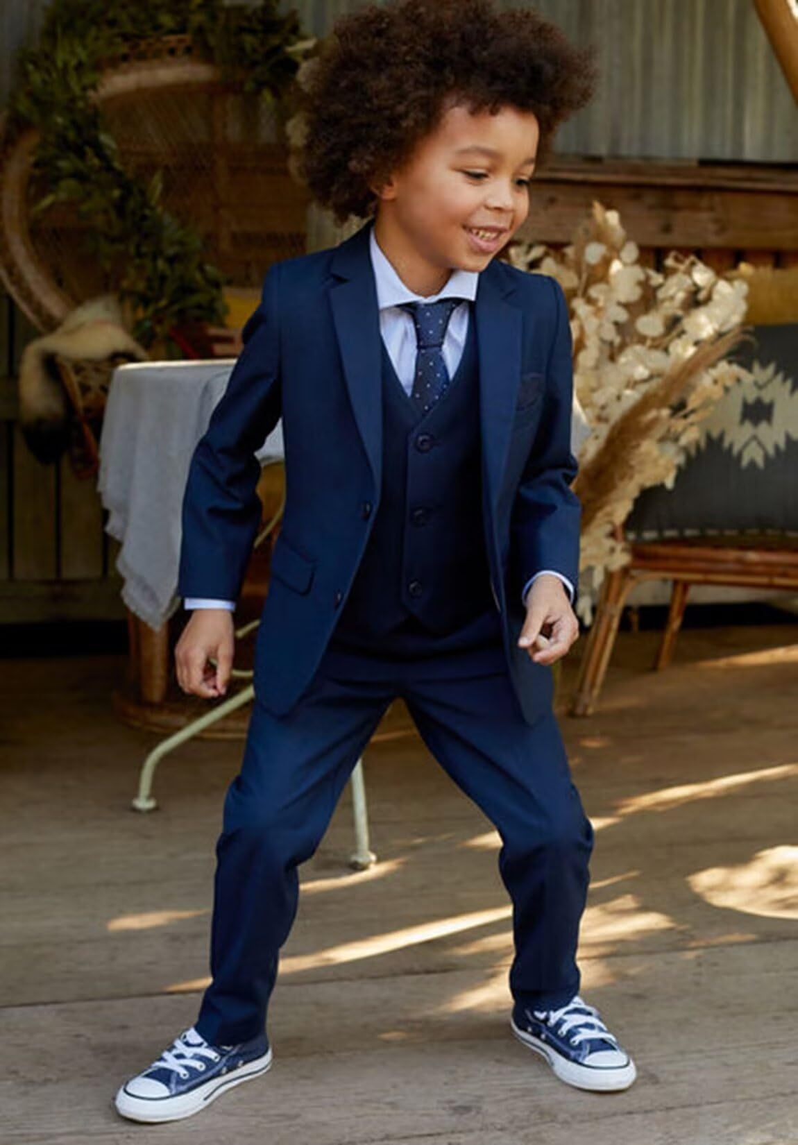 Tesscy Boys Suits 4 Piece Slim Fit Royal Blue Suit for Boys Formal Wedding Prom Tuxedo Jacket Vest Pants Set with Tie Size 2