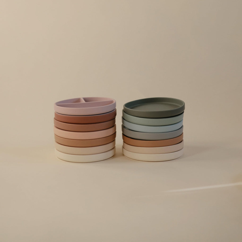 mushie Silicone Suction Plate | BPA-Free Non-Slip Design (Shifting Sand)