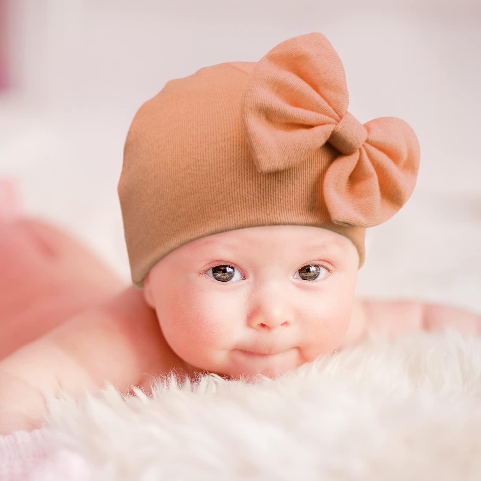 BQUBO Newborn Baby Girls Hats Mittens Set Hospital Hat Beanie Infant Bow Hats Baby Cotton Gloves No Scratch Mittens for 0-6 Months