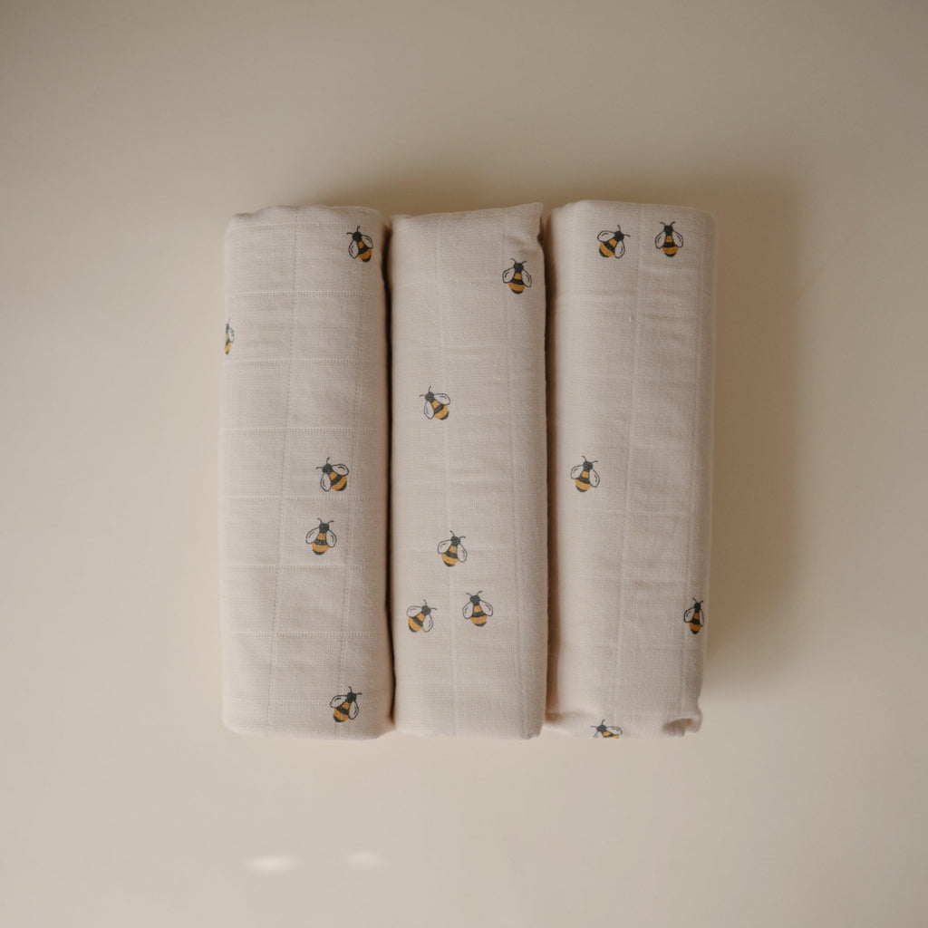 mushie Water Repellent Changing Pad Liners | Cotton (Bees Combo)