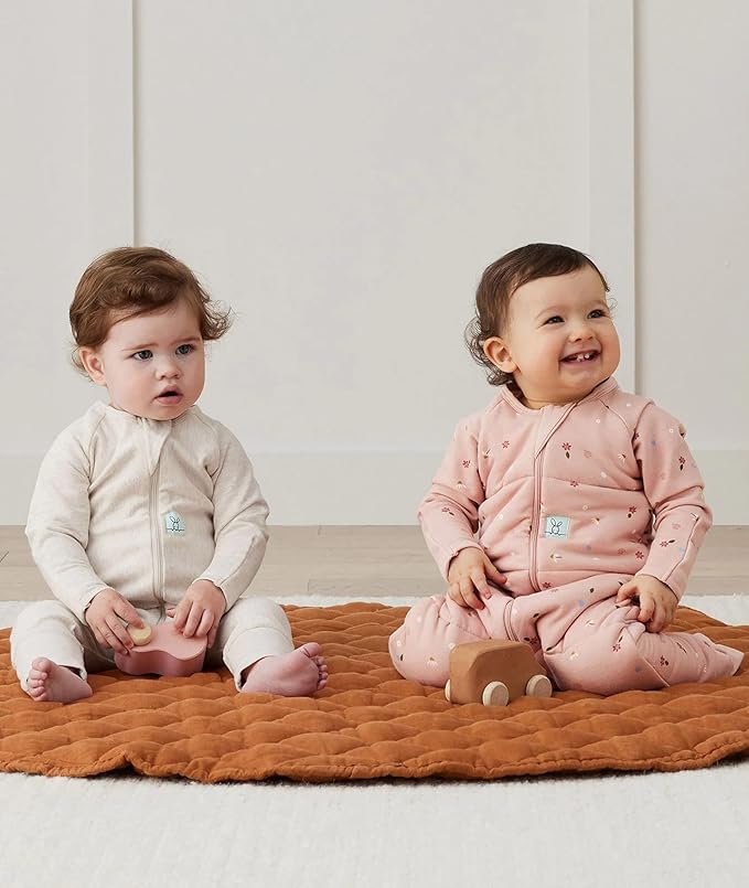 ergoPouch 2.5 TOG Sleeping For Baby Girl and Baby Boy - Our Baby Sleeping Provide Ultimate Comfort - Easy Diaper Changes - Made with Breathable Materials (4-5 Years, Daisies)