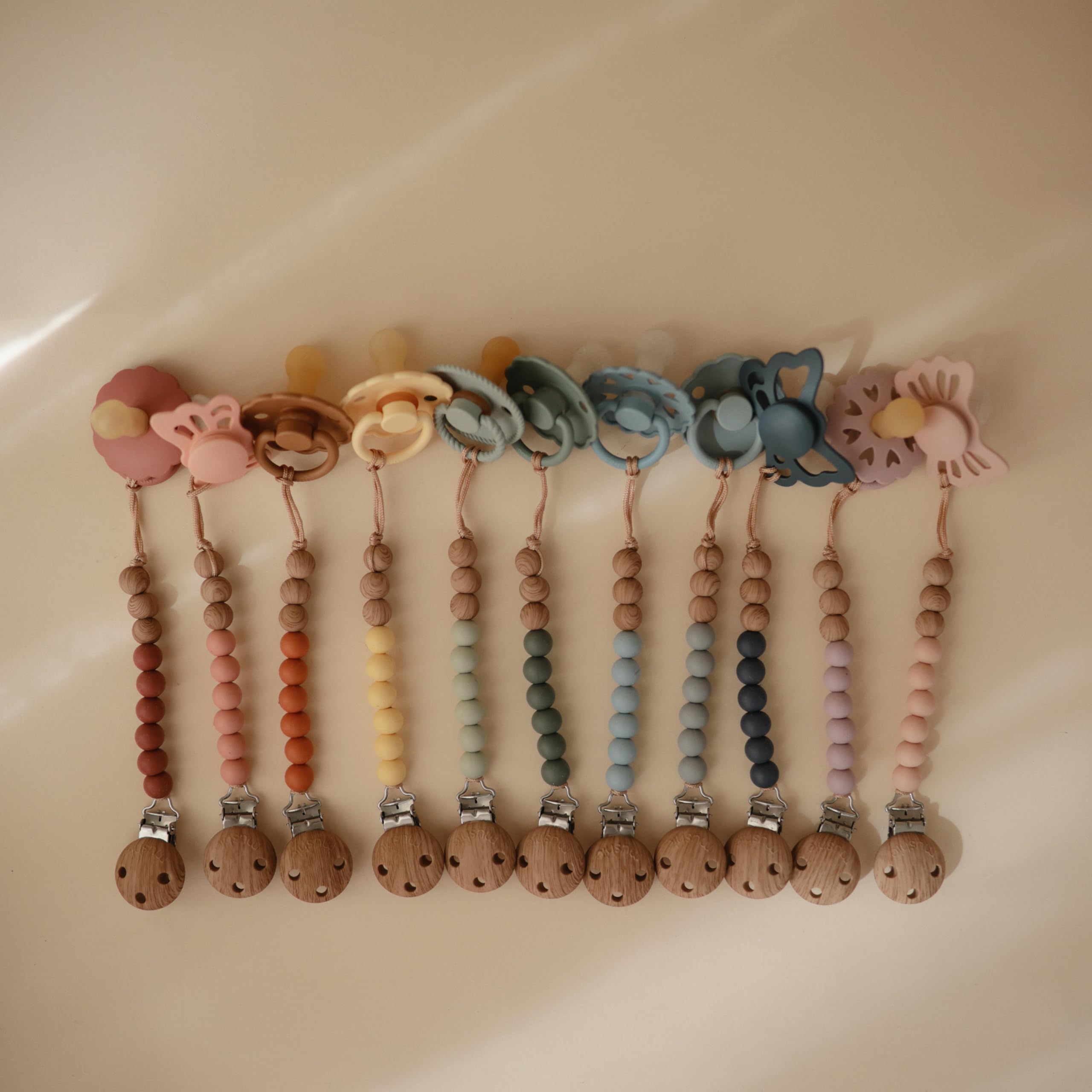 FRIGG Butterfly Anatomical SilkySoft Silicone Baby Pacifier | Made in Denmark | BPA-Free (Soft Lilac/Pretty in Peach, 0-6 Months)