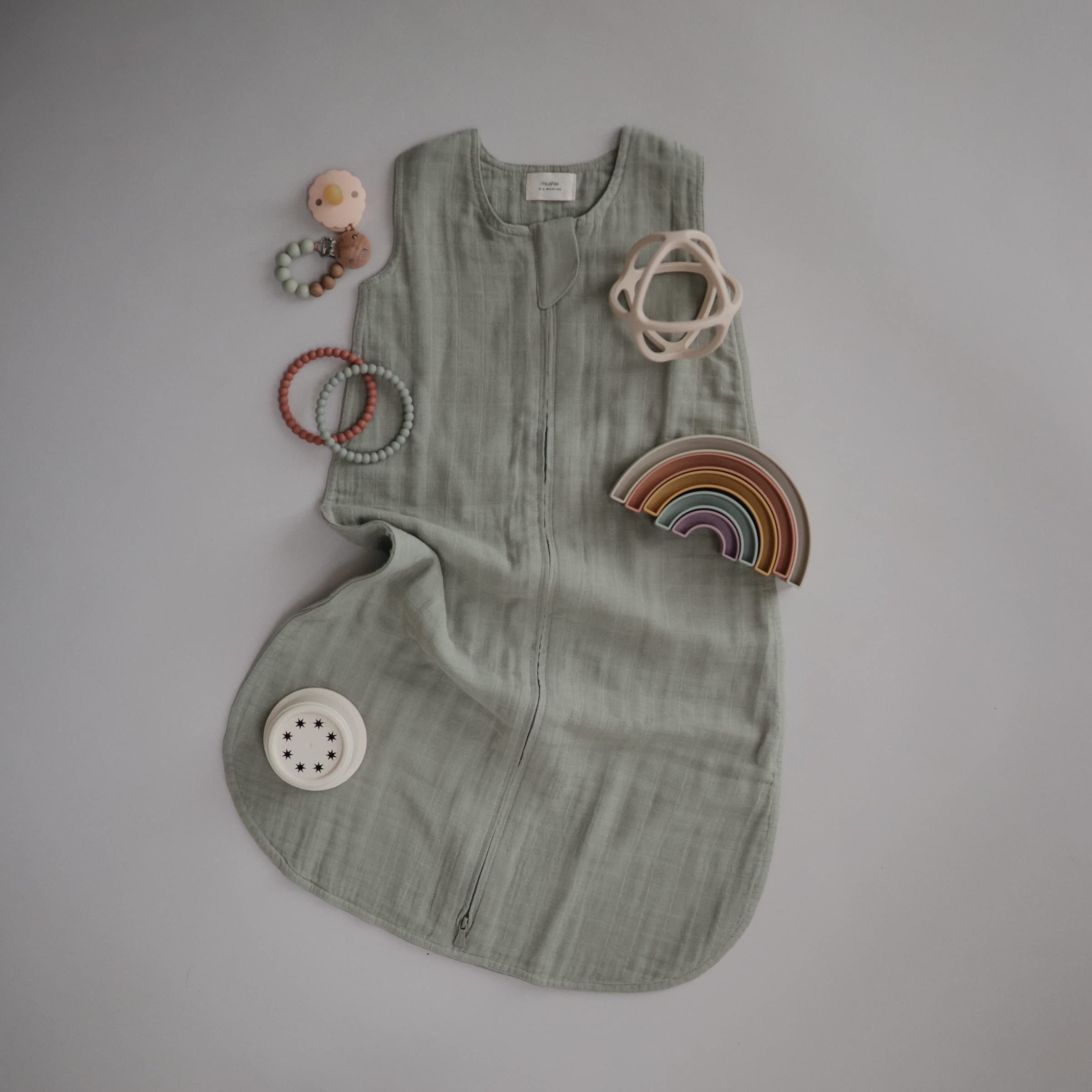 mushie 100% Silicone Baby Pacifier Clip BPA Free | Eva (Sage)