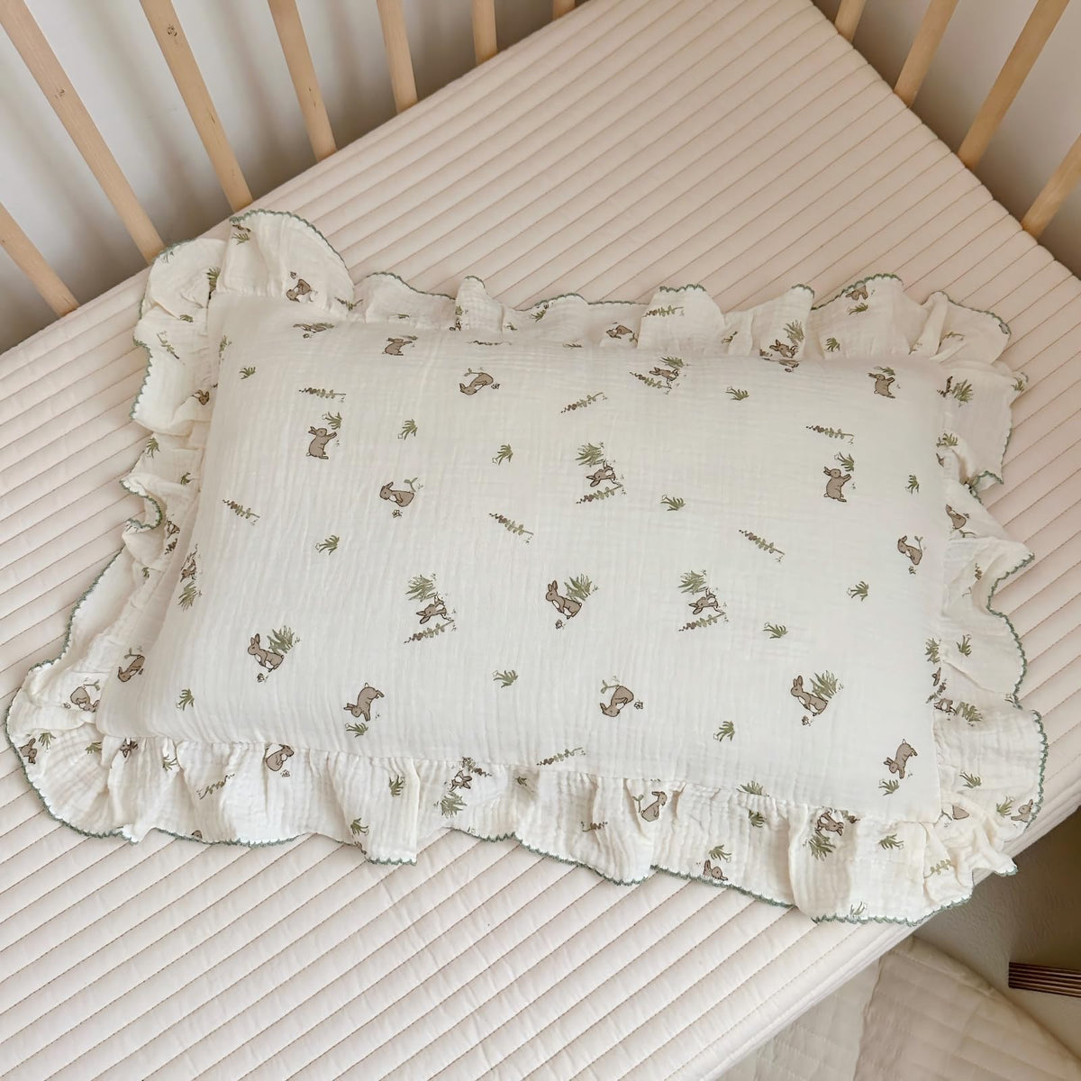 BuLuTu Muslin Toddler Pillowcase for Girls Boys, Sheep Pattern, 14"x20"