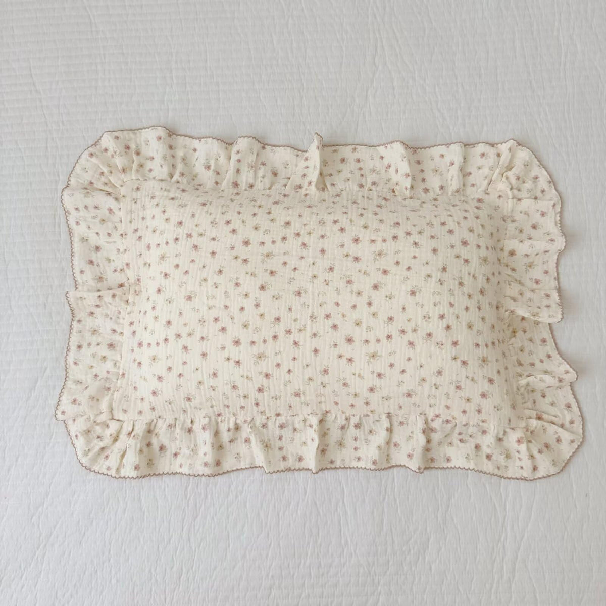 BuLuTu Muslin Toddler Pillowcase for Girls Boys, Sheep Pattern, 14"x20"