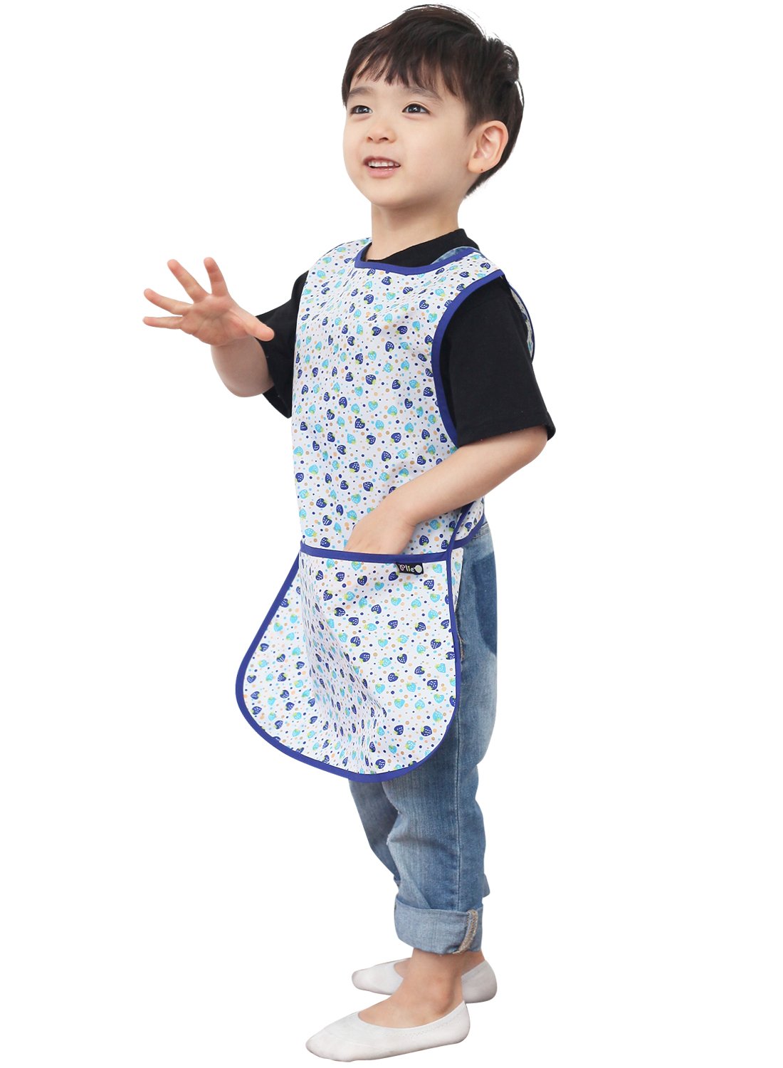 Plie Kids Painting Apron – Waterproof Art Smock for Toddlers & Preschoolers, Messy Play, Baking, Crafts, Cooking, Sensory Activities, Mealtime (Ages 1–10), Blue Strawberry (25-M)