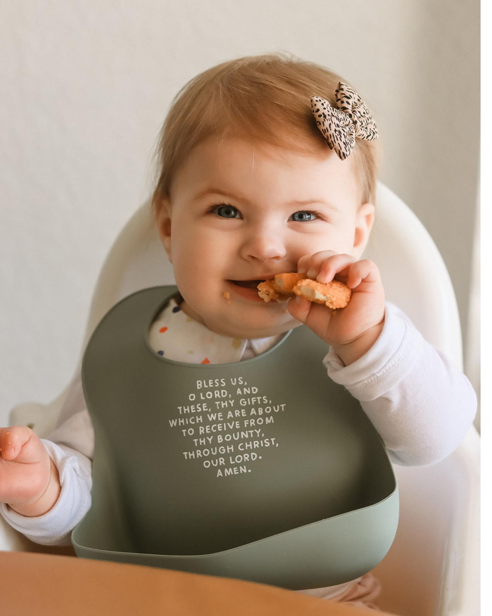 Be A Heart Silicone Bibs for Babies & Toddlers, Meal Blessing Prayer Bib, Baby Baptism Gift (Cornflower)