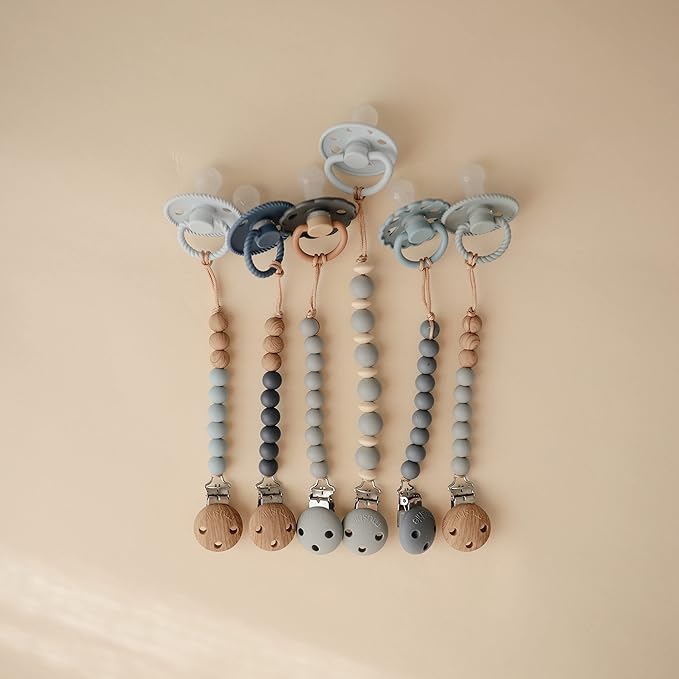 mushie 100% Silicone Baby Pacifier Clip BPA Free | Eva (Cloud)