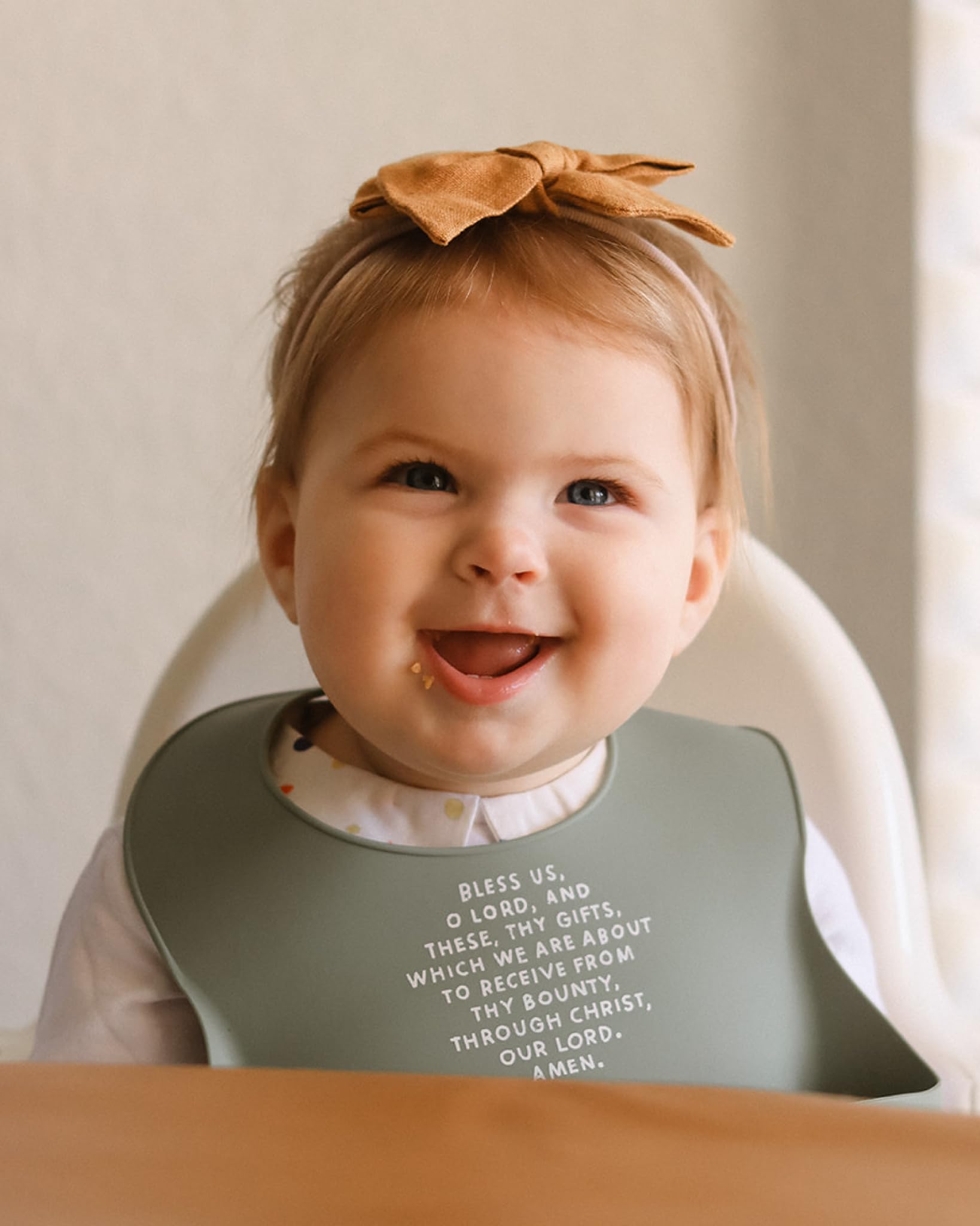 Be A Heart Silicone Bibs for Babies & Toddlers, Meal Blessing Prayer Bib, Baby Baptism Gift (Cornflower)