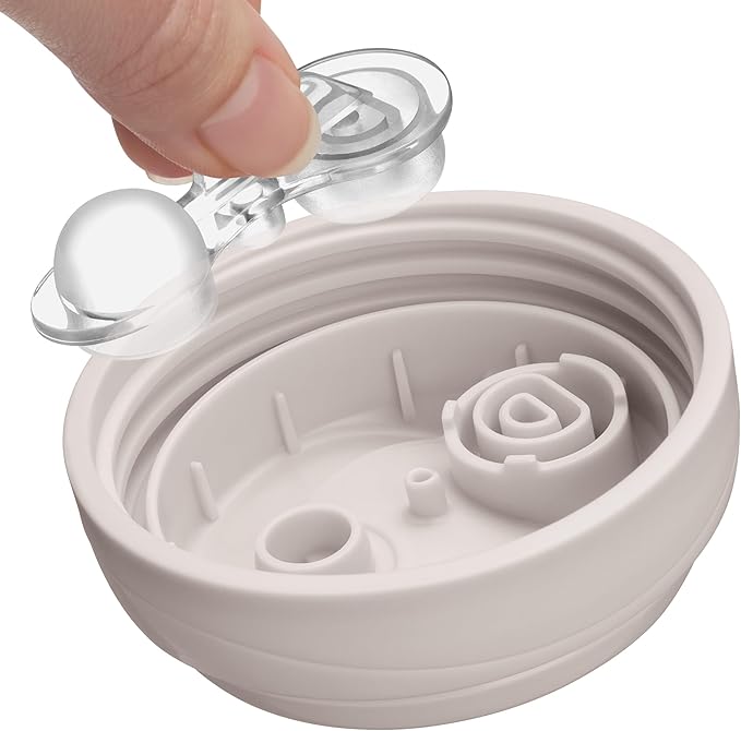 Chicco Sport Spout Trainer with Semi-Firm, Bite-Resistant Spout and Spill-Free Lid 9oz. | Top-Rack Dishwasher Safe | Easy to Hold with Ergonomic Indents | Coral/Grey, 2pk | 9+ months
