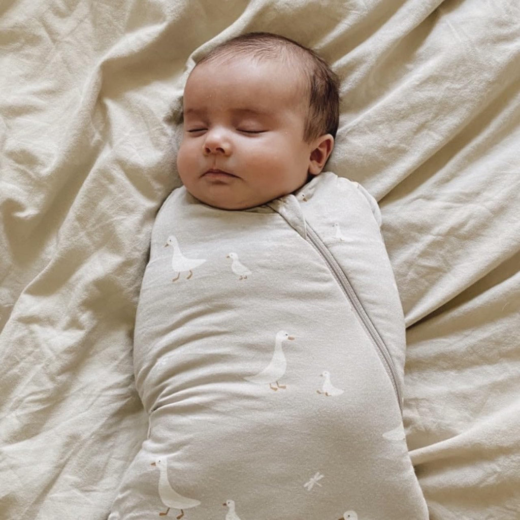 GUNAMUNA Swaddle Sleep Sack for Babies Infants and Toddlers, Easy Diaper Changes, 1.0 TOG, 0-3 Months, Goose
