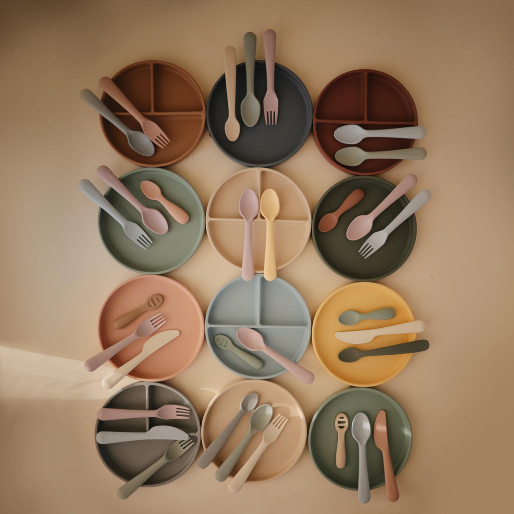 mushie Silicone Suction Plate | BPA-Free Non-Slip Design (Shifting Sand)