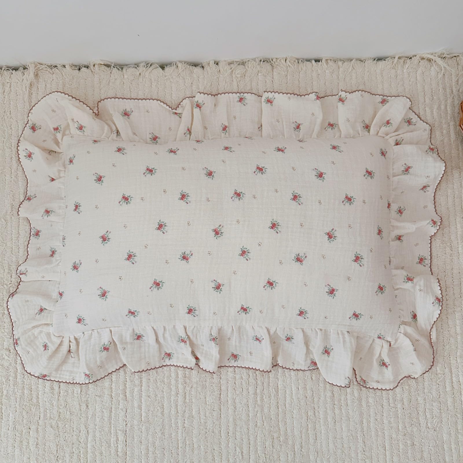 BuLuTu Toddler Pillowcase Cotton Muslin Kids Pillow Cases with Envelope Closure Soft Pillow Protectors Toddler Boys Girls Small Pillow Covers for Sleeping Traveling, 1 Piece,Berry Pattern,14"x20"