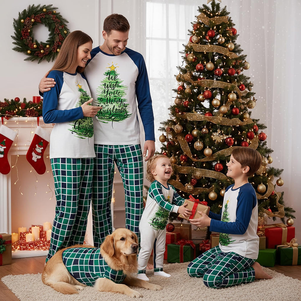 Awoscut Family Christmas Pajamas Matching Pajamas for Family, Xmas PJs Sets Holiday Sleepwear (on-20, Baby, 6 Months)