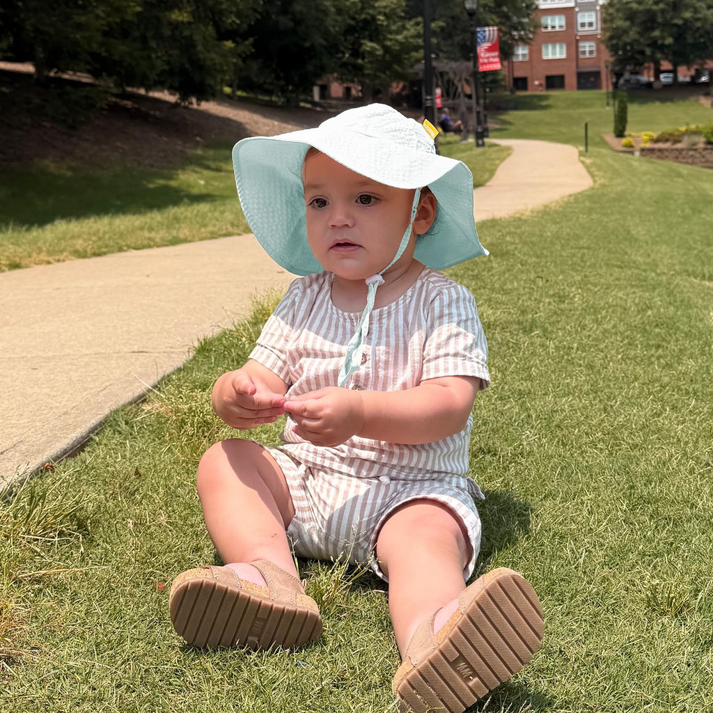 HONGTEYA Baby Sun Hat Wide Brim Adjustable Toddler Beach Bucket Hat