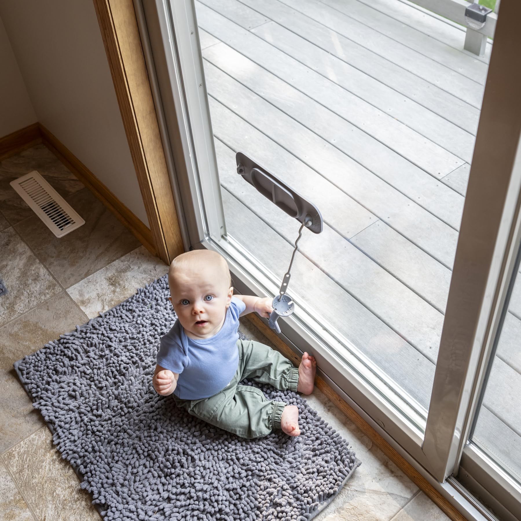 Busy Baby Mini Mat NEW Suction Cups with 2 Straps (Spearmint Mini)