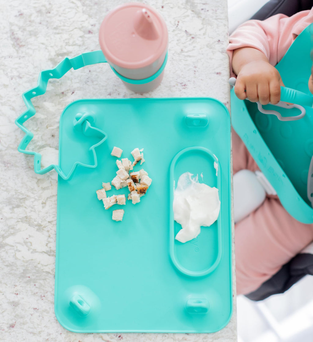 Busy Baby Bottle Bungee and Sippy Cup Strap in Food Grade Silicone (Pink)