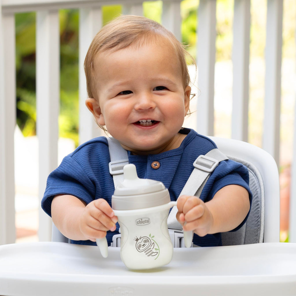 Chicco Trainer Sippy Cup 6+ Months, 7oz Baby Training Cup with Bite-Resistance Semi-Soft Spout, Easy Grip Removable Handles, Measurement Markings, BPA-Free, Grey