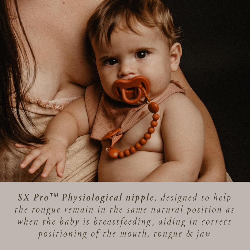 Color Essence SX PRO Silicone Baby Pacifier 1Pk, Made with 100% Soft Silicone, Baby Essentials Perfect for Breastfeeding Babies, Designed in Spain, 6-18 Mths, Jungle Green