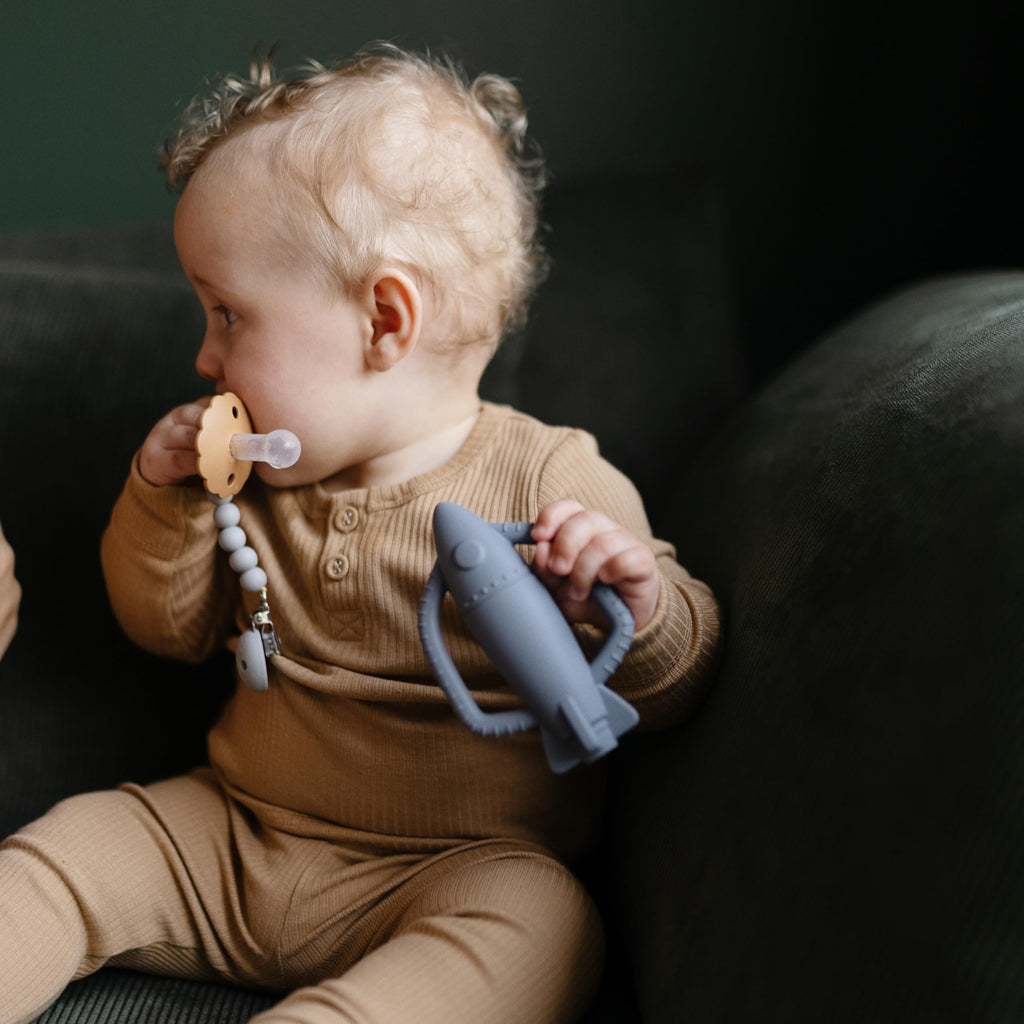 FRIGG Daisy SilkySoft Silicone Baby Pacifier | Made in Denmark | BPA-Free (Croissant/Portobello, 6-18 Months)