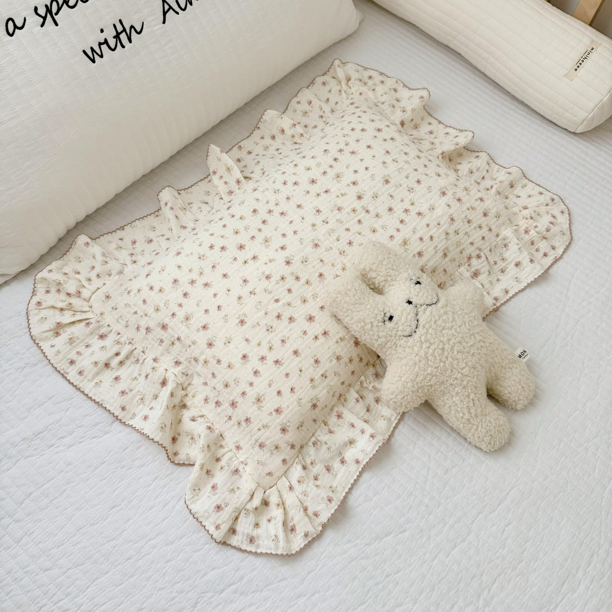 BuLuTu Muslin Toddler Pillowcase for Girls Boys, Sheep Pattern, 14"x20"