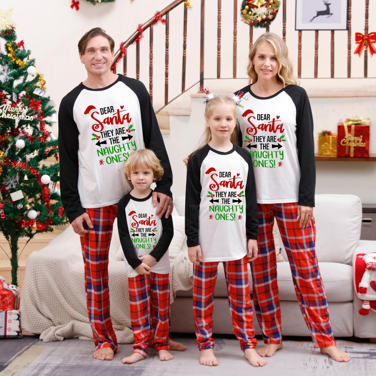Awoscut Family Christmas Pajamas Matching Pajamas for Family, Xmas PJs Sets Holiday Sleepwear(&q-14, Kids, 6 Years)