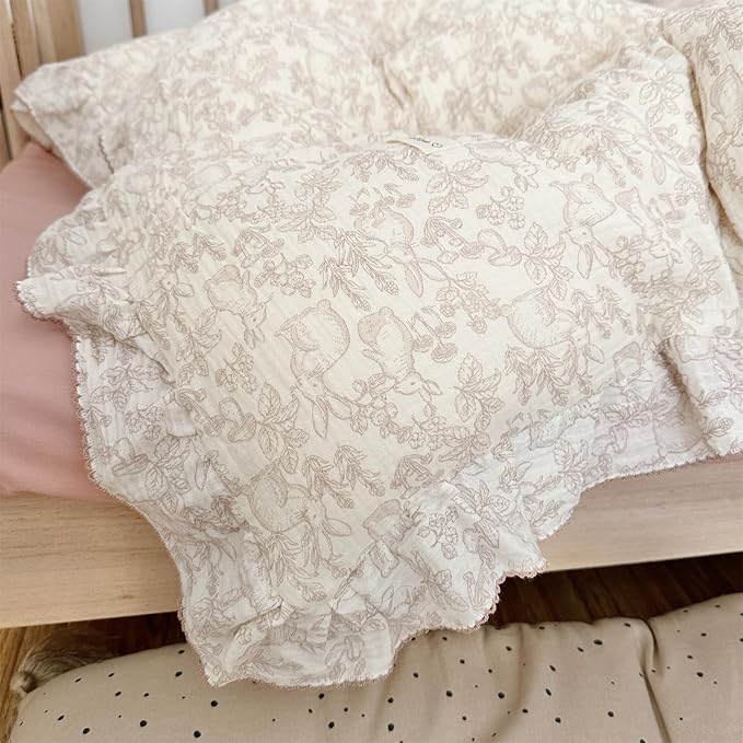 AOJIM Cute Muslin Kids Pillowcase with Forest Themed Pattern, Super Soft Cotton Crib Nursery Pillowcase 1PC for Boys Girls, Ruffled Edges Toddler Bedding for Room Decor, Machine Washable, 26x20 Inches