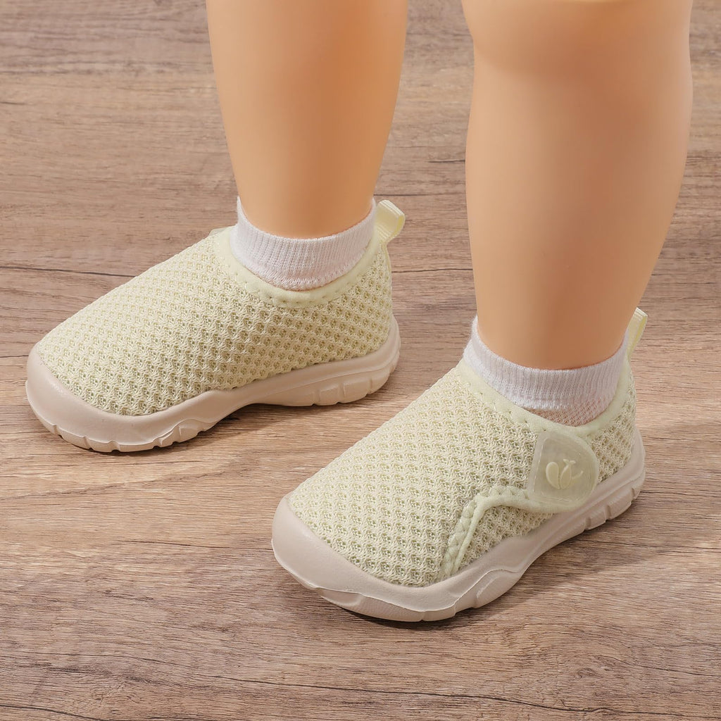 FEETCITY Lightweight Baby Sneakers Boys Girls Baby First Walking Shoes Breathable Toddler Slip On Sneakers Beige