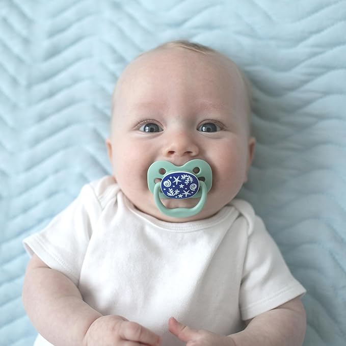 Dr. Brown's Advantage Glow-in-The-Dark Baby Pacifier, Fully Symmetrical Soother with Soft Silicone Bulb, Blue Sunrise-Blue Ocean, 0-6m, BPA Free, 4 Pack