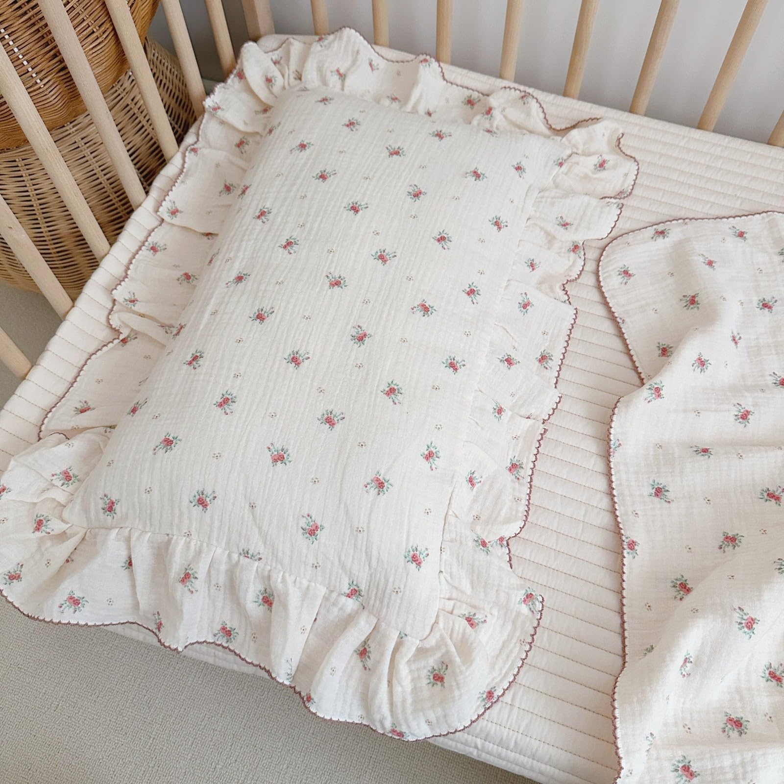 BuLuTu Toddler Pillowcase Cotton Muslin Kids Pillow Cases with Envelope Closure Soft Pillow Protectors Toddler Boys Girls Small Pillow Covers for Sleeping Traveling, 1 Piece,Berry Pattern,14"x20"