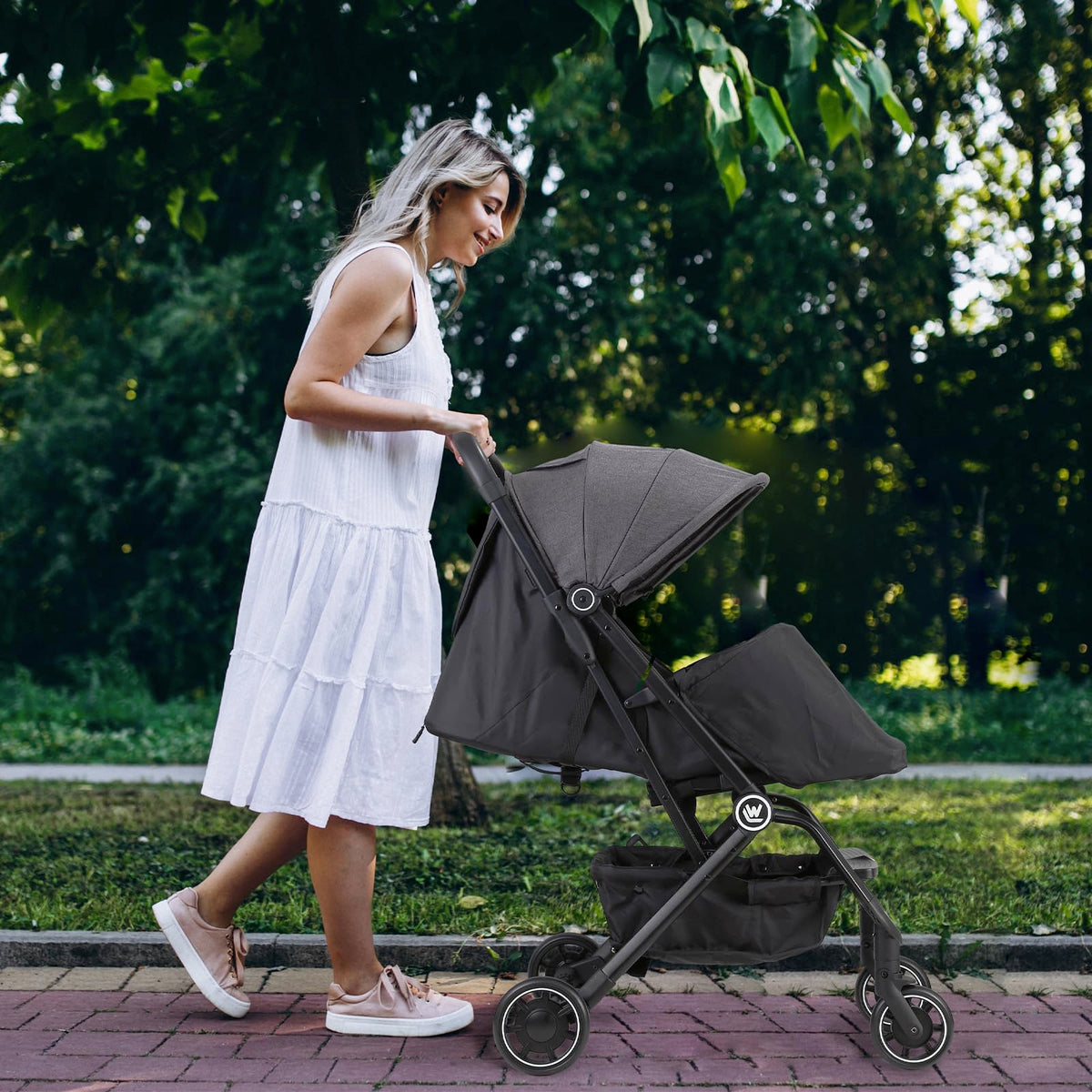 Rollingsurfer Lightweight Baby Stroller for Airplane, Compact Travel Pushchair with Retractable Foot Cover & Reclining Backrest, One Hand Fold Stroller for Toddlers 0-36 Months