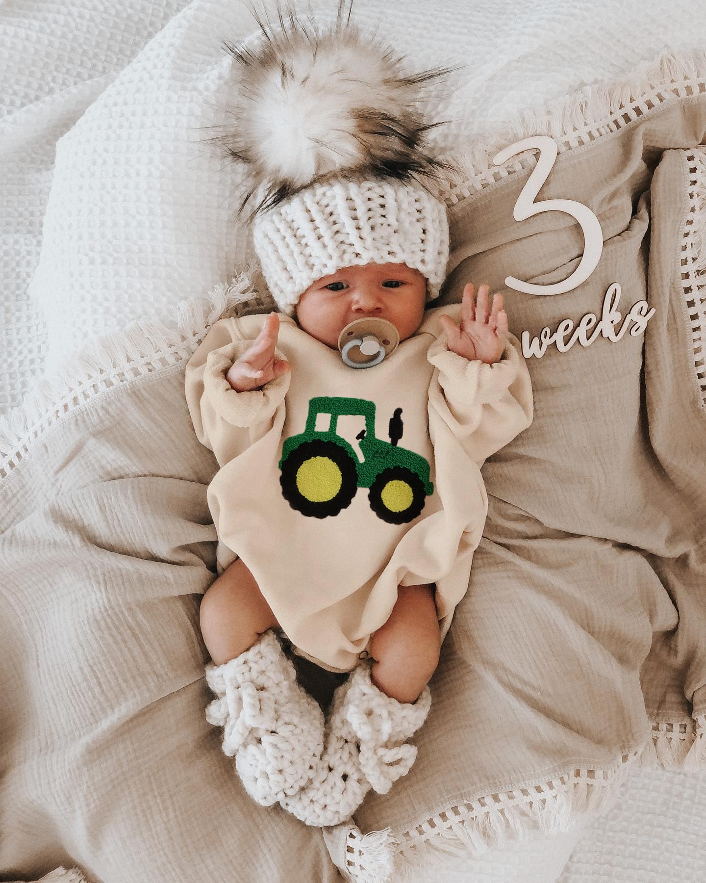 VISGOGO Newborn Infant Baby Boy Oversized Romper Sweater Bodysuits Coming Home Outfit Neutral Clothes (Beige-Tractor, 0-3 Months)