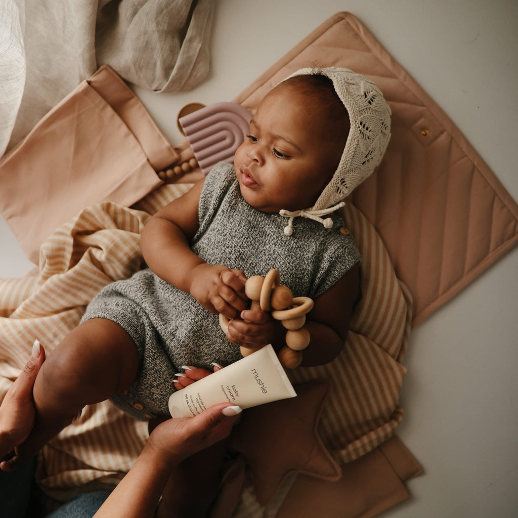 mushie Muslin Baby Swaddle Blanket | 100% Organic Cotton (Natural Stripe)