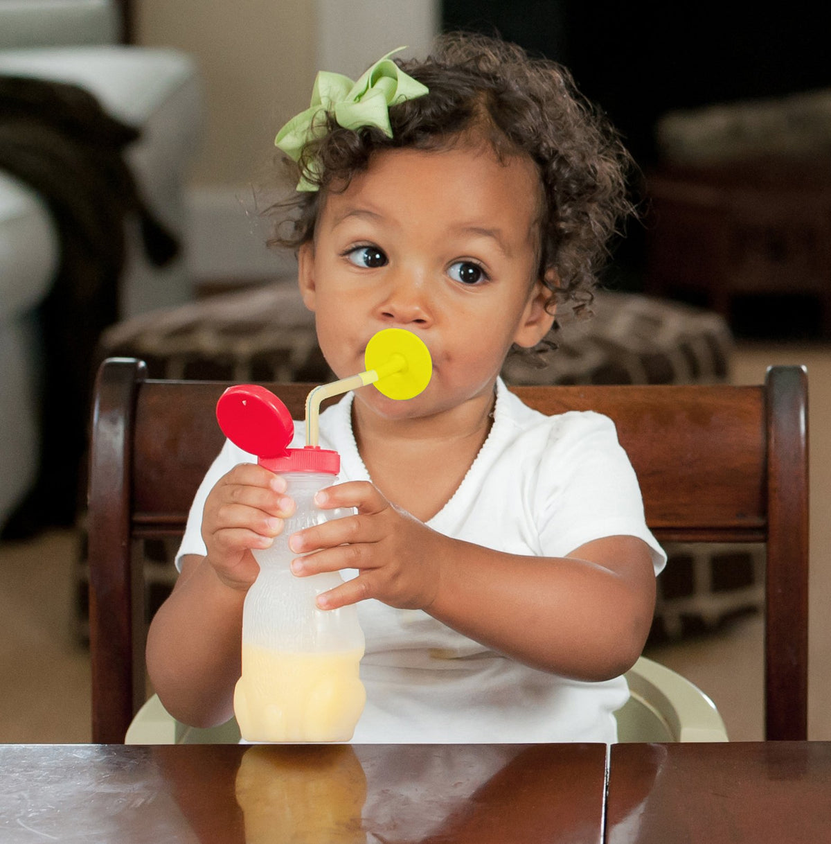 ARK Bear Bottle Kit to Teach Straw Drinking, Food-Grade Honey Bear Straw Cup with One-Way Valve, Sippy Cup Alternative