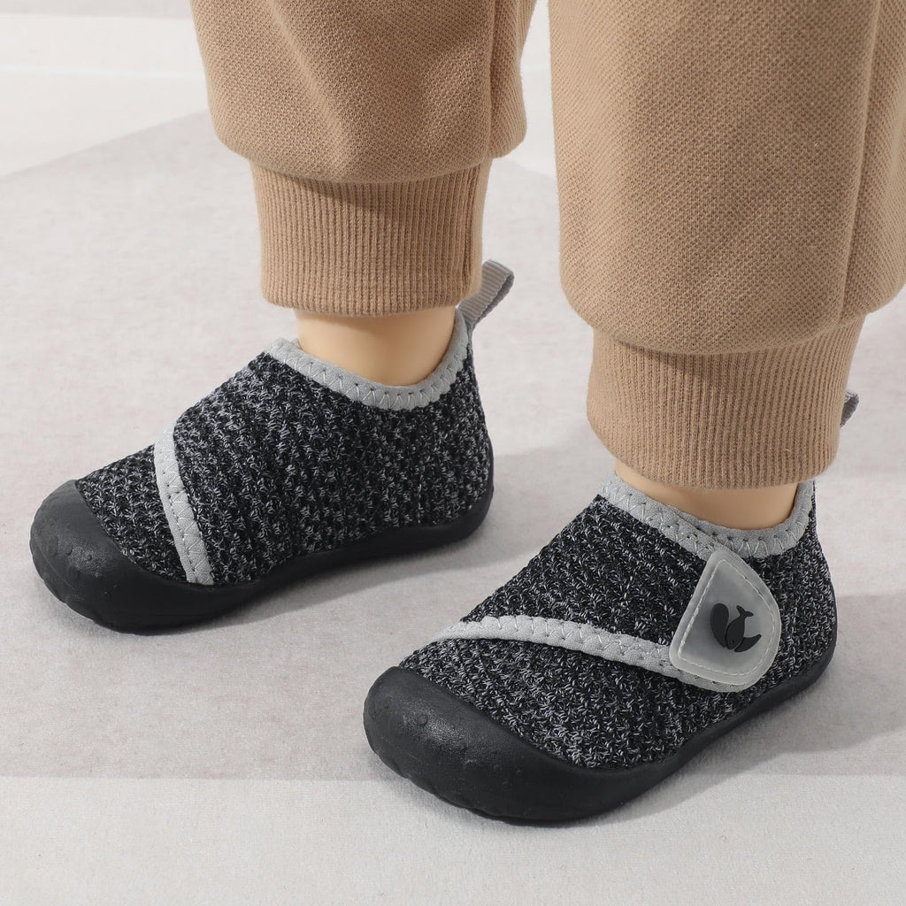 FEETCITY Wide Baby Walking Shoes Barefoot Infant Shoes Baby Sneakers Newborn Crib Shoe Flexible Lightweight Black Grey
