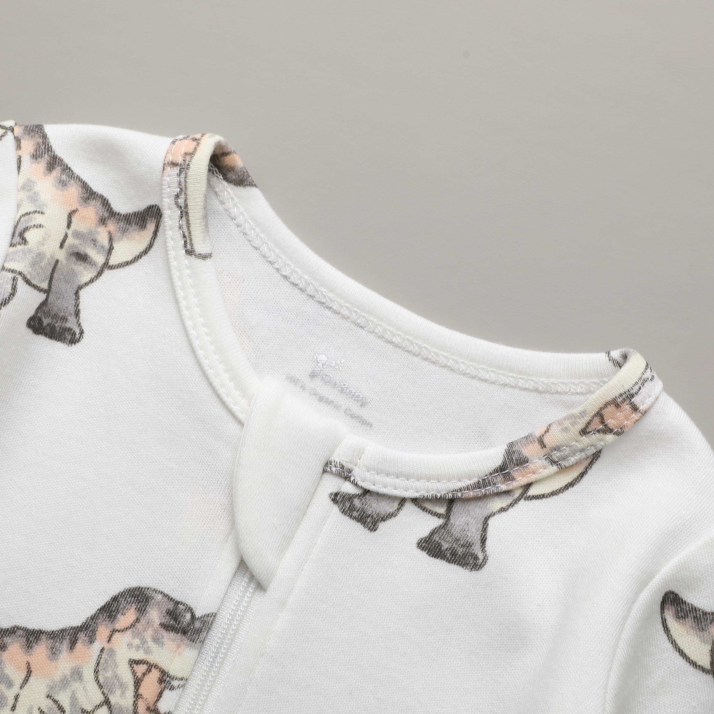 O2 BABY Baby Boys Girls Organic Cotton Zip Front Sleeper Pajamas, Footed Sleep 'n Play（12-18 Months, Dragon & Strips & Grey Melange）
