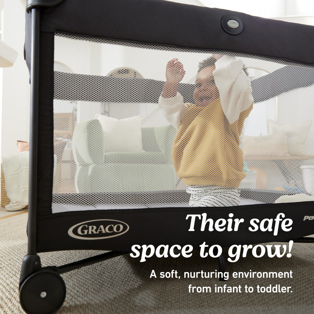 Graco® On the Go Zip Pack 'n Play Playard, Folding Playpen with Bassinet, Portable Crib, Reeves